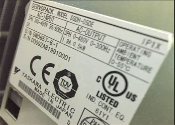 ヤスカワ SGDH-05DE 新型サーボアンプ 400V 0.5kw 新品