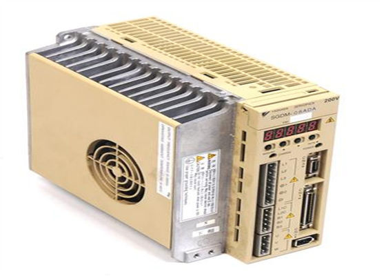 ブランド ヤスカワ SGDM-08ADA オリジナルボックス 新型 AC サーボアンプ