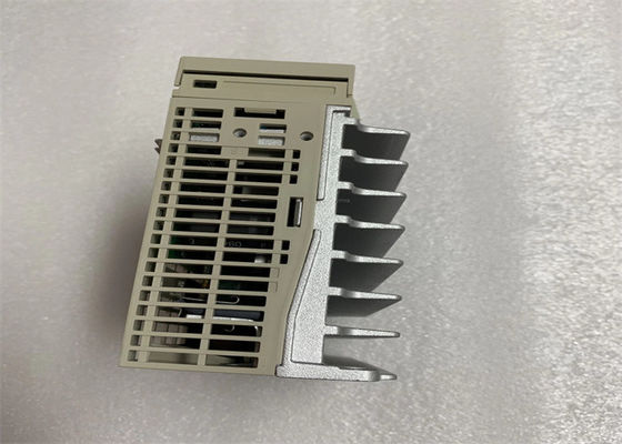 ヤスカワ工業サーボドライブ SGDH-04AEY291 新品