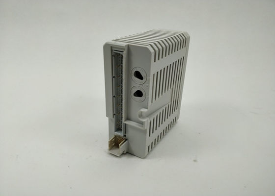 ABB DO821 3BSE013250R1 デジタル出力リレー 8 ch I-O モジュール
