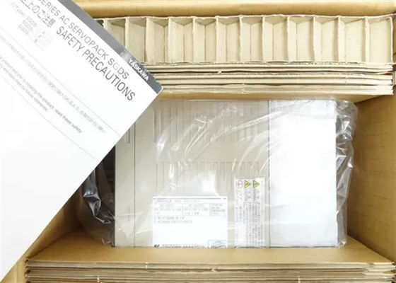 ヤスカワ SGDS-20A01A ACサーボアンプ 230V 元の電圧