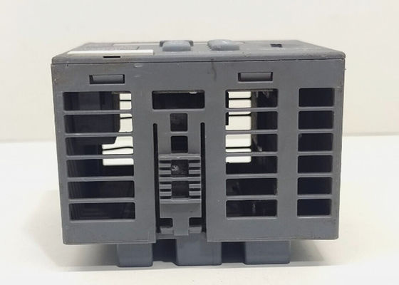 ABB PM571 1SAP130100R0100 通信とプログラミングのためのシリアルインターフェース