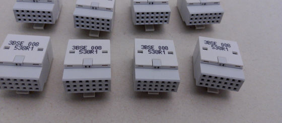 ABB TB807 3BSE008538R1 モジュールバスのターミネーター モジュールターミネーションユニット