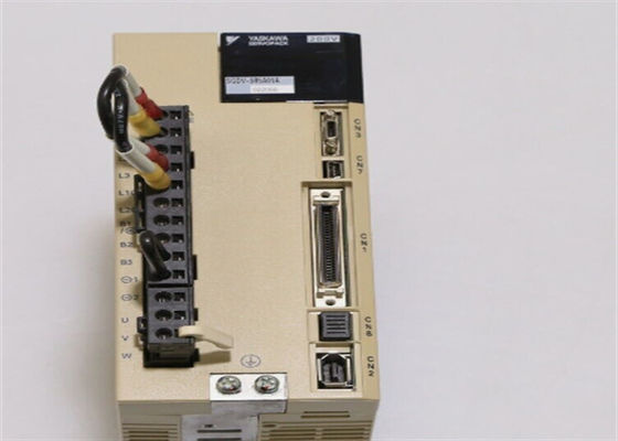 ヤスカワ SGDV-5R5A01A002000 200V AC サーボアンプ