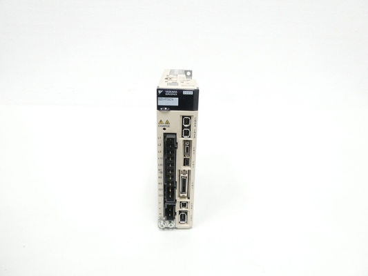 ブランド ヤスカワ SGDV-R70A21A AC サーボアンプ 0.05kw 出力 新品