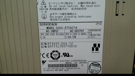 ブランド ヤスカワ SGDV-R70A21A AC サーボアンプ 0.05kw 出力 新品