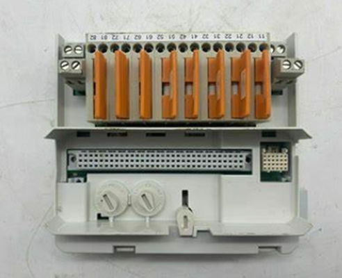 ABB TU836V1 3BSE013237R1 拡張MTU 250V 融合モジュール終了ユニット 2x4 融合信号