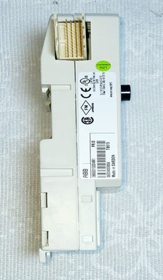 ABB TB815 3BSE013204R1 相互接続ユニット I-O モジュール 0.25kg