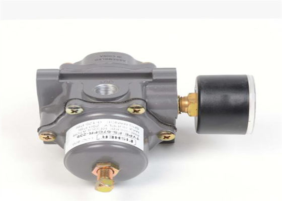 エマーソン 67CFR 圧力調節器 50 PSI オリジナルボックスで新品