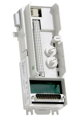 ABB TU812V1 3BSE013232R1 コンパクト MTU 50V Dサブモジュール終了ユニット