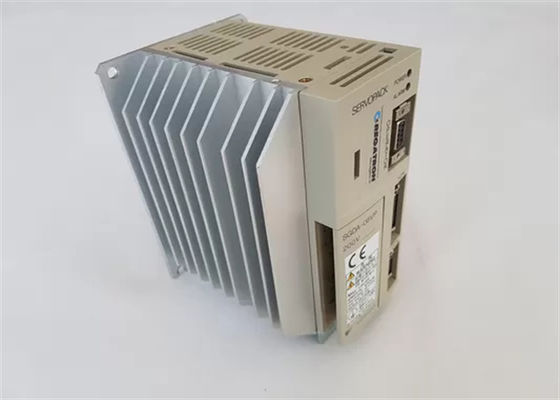 ヤスカワSGDA-08VP セルボドライブ 200V電圧 箱の中身新品