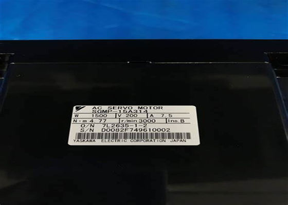 ヤスカワ SGMP 15A314 AC サーボモーター オリジナルボックスで新品