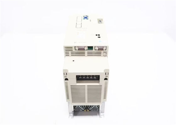 ヤスカワ 全新産業用サーボドライブ SGDB-30AN オリジナルボックス