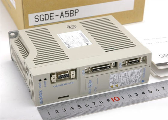 ヤサクワ 全新産業用サーボドライブ SGDE-A5BP オリジナル