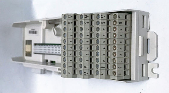 ABB 3BSE069209R1 TU818 コンパクト MTU 50V モジュール終了ユニット