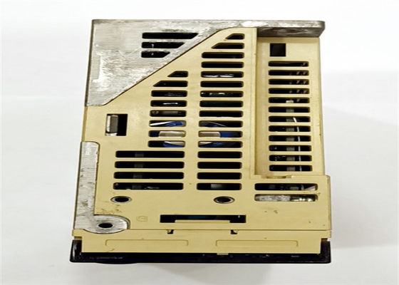 SGDS-02F12A ヤスカワ産業用サーボドライブ 全新 オリジナル