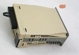 ヤスカワ SGDS-10A01A 産業用サーボドライブ オリジナル 新品 220V