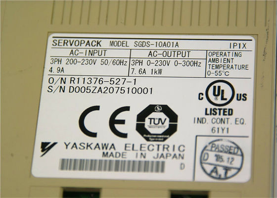 ヤスカワ SGDS-10A01A 産業用サーボドライブ オリジナル 新品 220V
