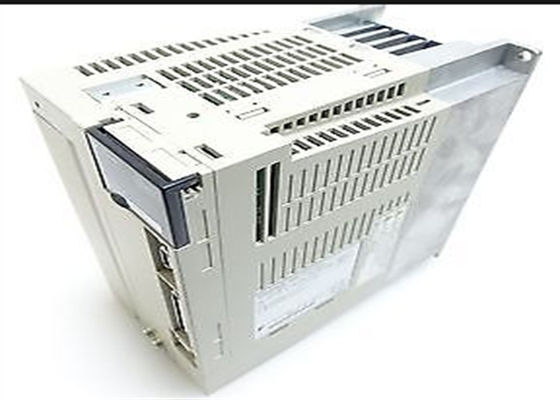 ヤスカワ 全新 オリジナル 産業用サーボドライブ SGDS-60A02A