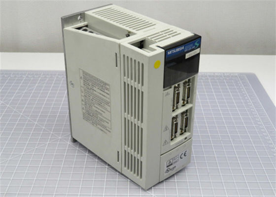 CM402 X軸 適用される 三?? AC サーボ MR-J2S-40B-EE085 メンテナンスの
