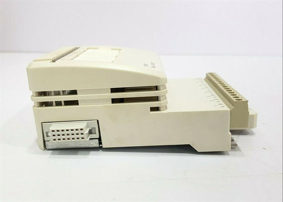 ABB DO802 3BSE022364R1 デジタル出力モジュール リレー 8 ch