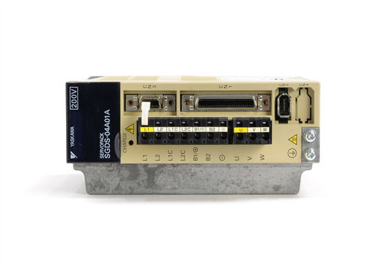 ヤスカワ 600Hz 周波数産業用サーボドライブ SGDS 04A01A