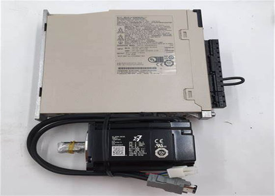 400W産業用サーボドライブ ヤスカワ SGD7S-2R8A00A 新品 オリジナル