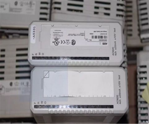 ABB AO820-3BSE008546R1 PLCモジュール パソコンボード