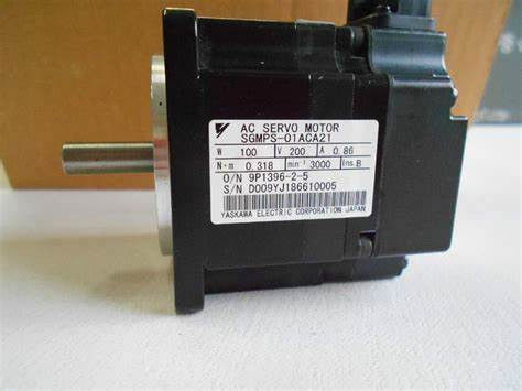 220V ACサーボモーター ヤスカワ SGMPS-01ACA21 全新 オリジナル