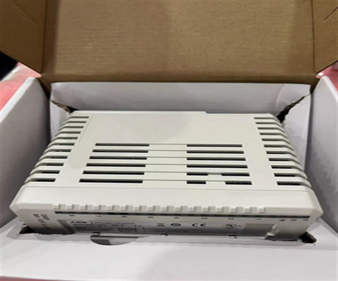 新しいABB DI820 3BSE008512R1 PLCモジュール デジタルアンプモジュール