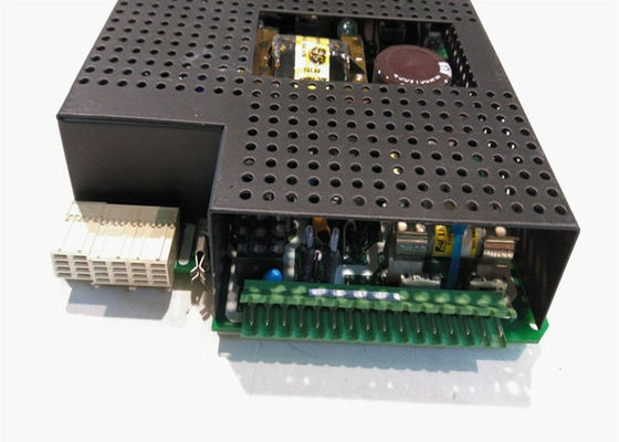 UR1HH GE電源モジュールは,125-250 V DC と 100-240 V の 50/60 Hz V AC の電源を指定しています