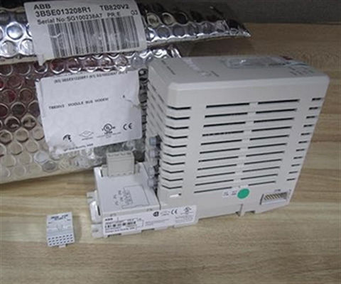 ABB 3BSE013208R1 モジュールバスクラスター モデム型 TB820V2