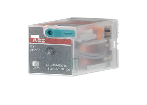 ABB CR-M024DC4L 1SVR405613R1100 プラグイン可能なインターフェースリレーはミニチュアリレーである.