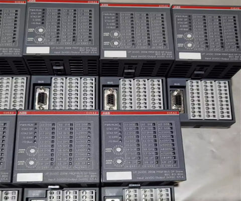 ABB 1SAP210800R0001 バス・ターミナルインターフェイスユニット TU510-DP: S500