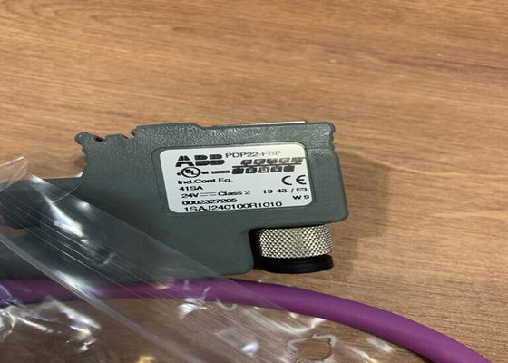 ABB PDP22-FBP.100 1SAJ240100R1010 準備済みのプロフィバス DP/V1フィールドバスインターフェース