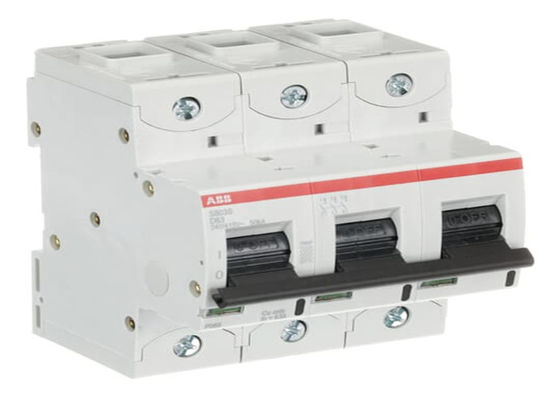 ABB 2CCS863001R0631 S803S-D63は,D特性を備えた3極高性能断路機である.