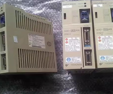 SGD-02AP ヤスカワ サーボドライブ サーボパック 200w サーボドライバー