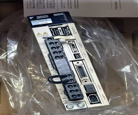 ヤスカワ SGD-08AH AC SERVO AMPLIFIER 200-230V 11/4.1A 50/60HZ 新しい