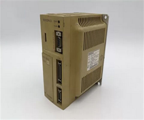 新しいヤスカワ サーボモーター モーター SGD-08ASY25 AC サーボアンプ