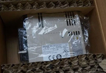 YASKAWA セルボパック SGDS-02A01ARY501 産業用セルボモーター