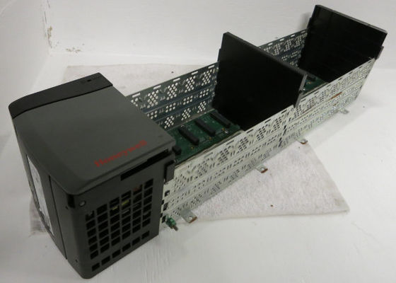 ハニーウェル PLC モジュール TK-FXX132 スロット・シャシ コーティング 13 Amp Tamb Max=60 C