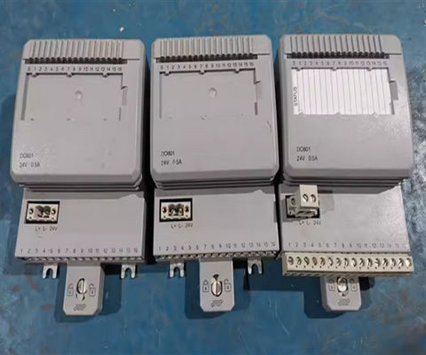 DO801 3BSE020510R1 ABB デジタル出力モジュール 出力 24V 16ch