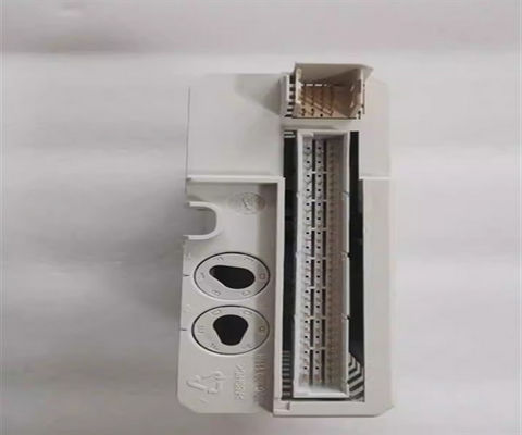 ABB 3BSE008516R1 アナログ入力出力終了モジュール AI810