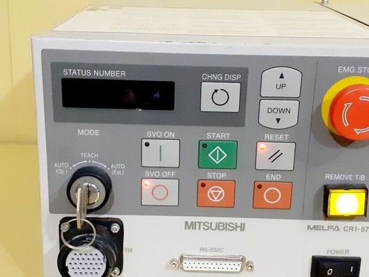 互換性 0-50.C 産業用ロボット部品コントローラ 24VDC 電源付きロボットコントローラ