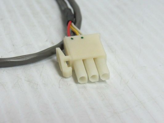 AC M01Z08A 産業用における耐久性のある性能のための連続トルク光電池