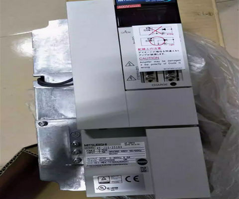 MR-J2S-350B4三菱の産業ServoはMR-J2サーボ アンプを運転する