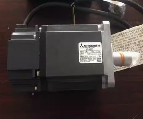 HC-SFS902産業サーボ モーター三菱2000rpm 9KW
