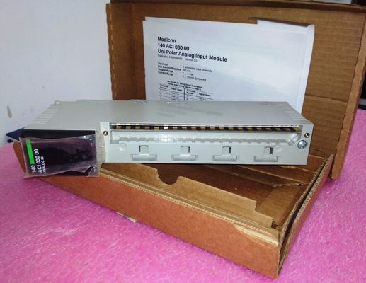 140ACI03000 3000rpm 定速 18.8A 産業用エネルギー貯蔵用のバッテリー