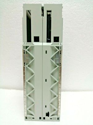 シュナイダー 140CPU65160S 産業用サーボドライブ