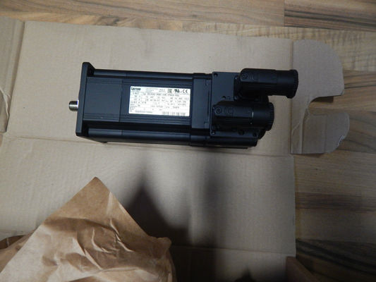 レンズMCS 09H60-RS0B0-A14N-ST5S00N-R0SU 記述 セルボモーター 3.4A 307V 3.8NM